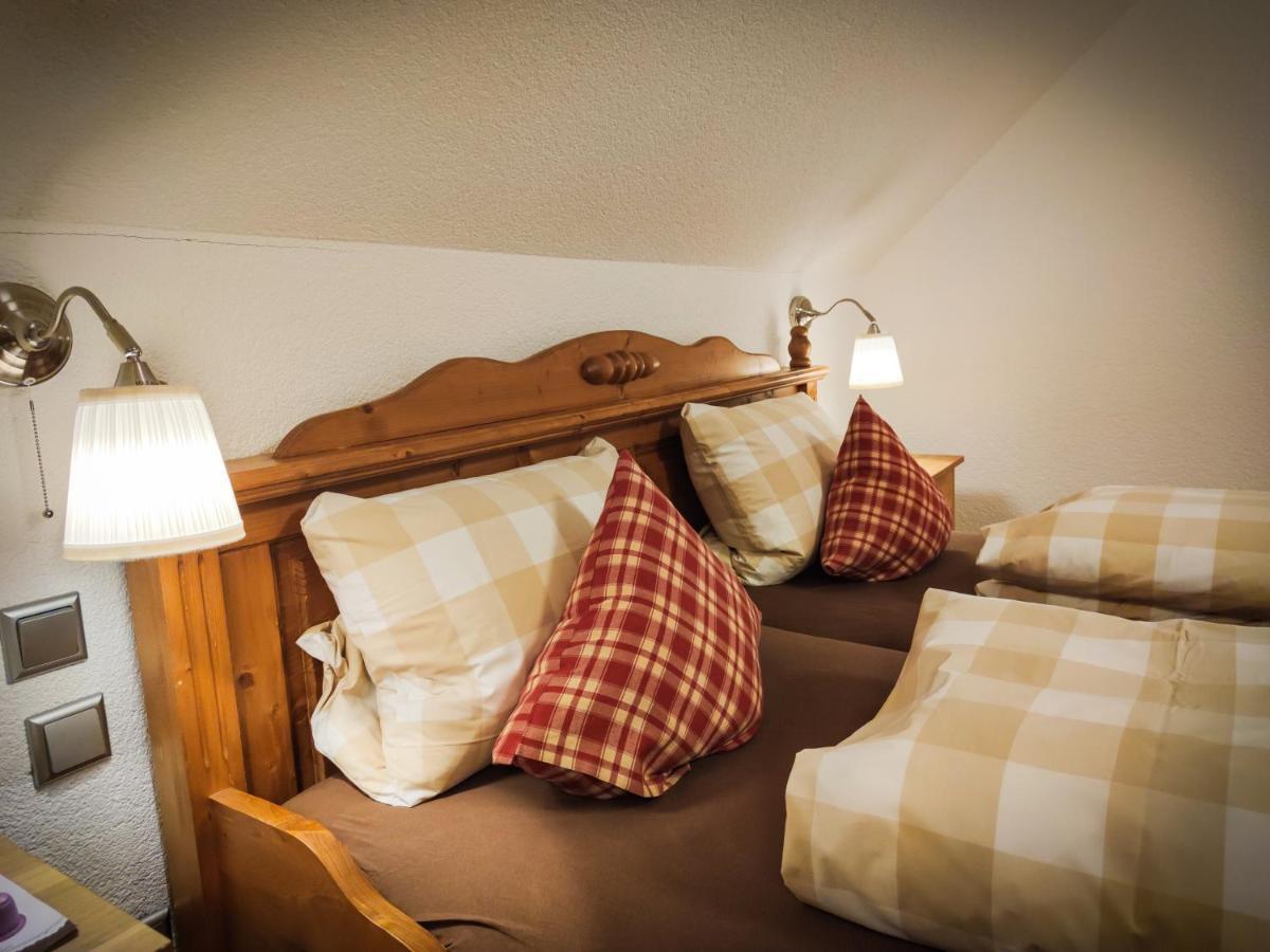 Hotel Landgasthof Sonne Mahlberg Exteriör bild