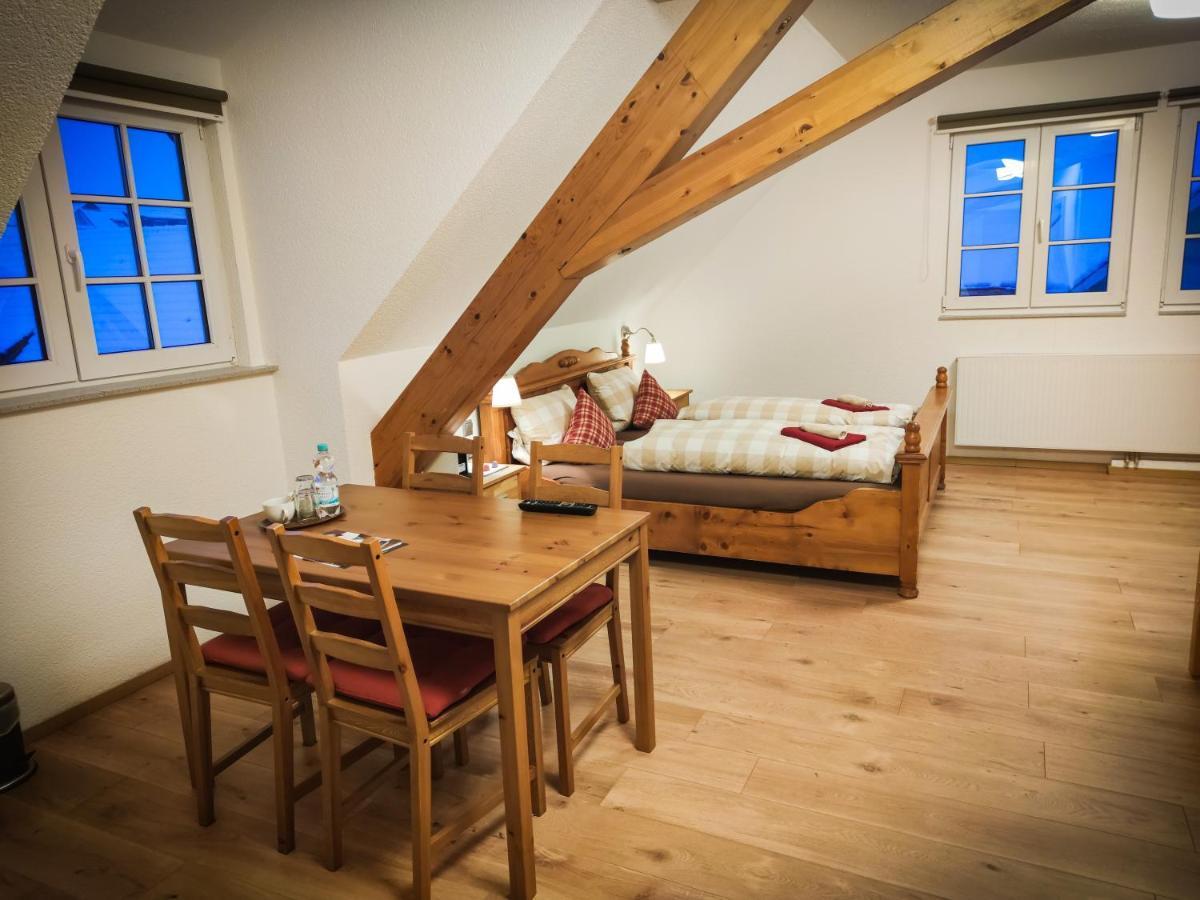 Hotel Landgasthof Sonne Mahlberg Exteriör bild