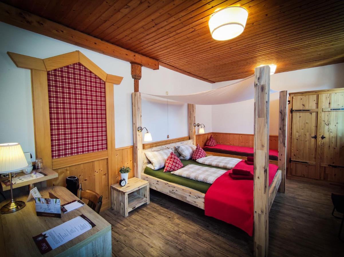 Hotel Landgasthof Sonne Mahlberg Exteriör bild