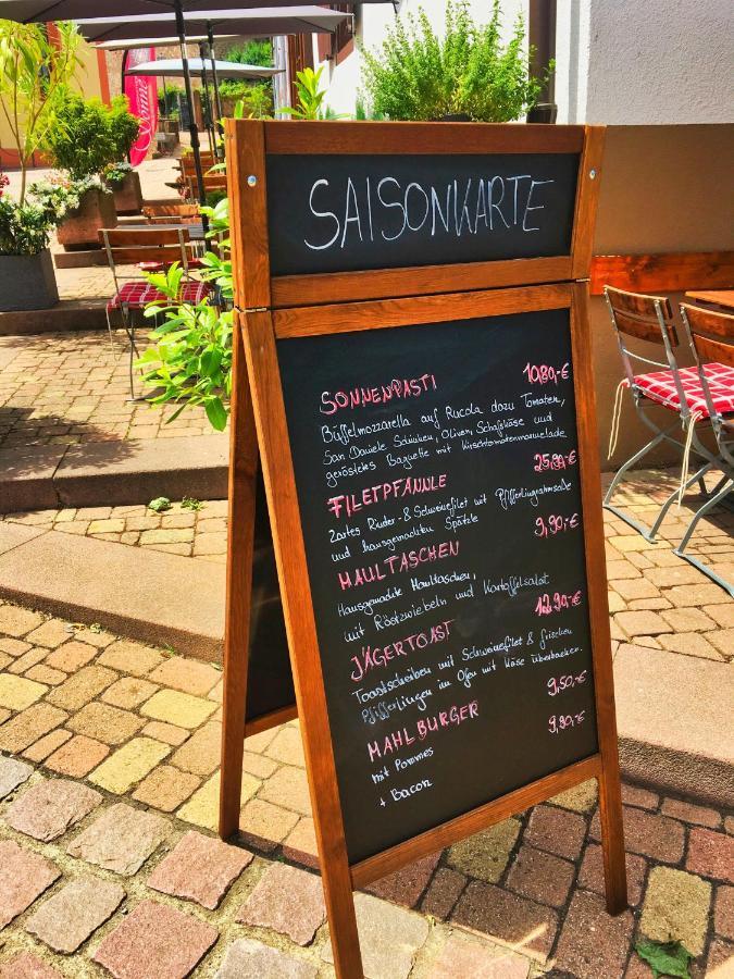 Hotel Landgasthof Sonne Mahlberg Exteriör bild