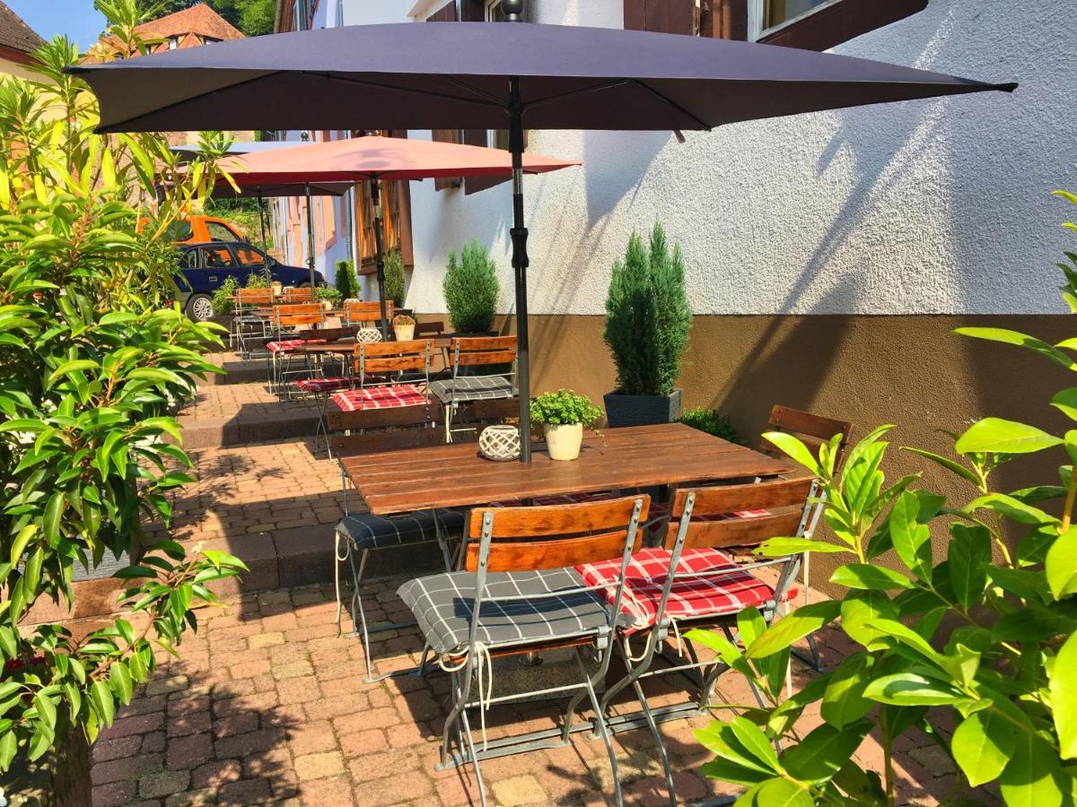 Hotel Landgasthof Sonne Mahlberg Exteriör bild