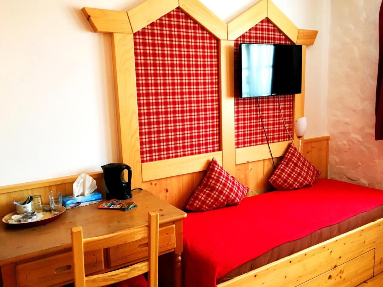 Hotel Landgasthof Sonne Mahlberg Exteriör bild